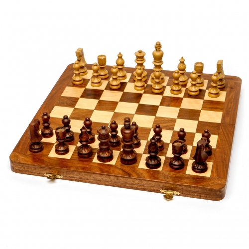 Настольные шахматы из дерева резные большие G533 Lucky Gamer