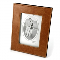Фоторамка из эко кожи светло-коричневая 9х13 см Decos
