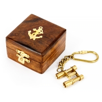 Брелок бінокль в дерев'яній скриньці NI020A Two Captains Брелок бінокль в дерев'яній скриньці NI020A Two Captains