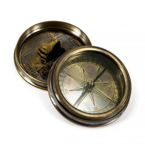 Старинный компас в античном стиле TITANIC 7224 Two Captains