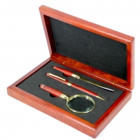 Набор с подарочной ручкой, ножом для конвертов и лупой 21-23 FBM Albero Ode Набор с подарочной ручкой, ножом для конвертов и лупой 21-23 FBM Albero Ode