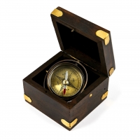 Компас подарочный в красивом футляре NI108D Two Captains