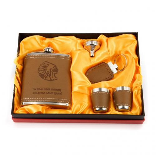 Подарочный набор с флягой для алкоголя A108 Hip Flask - фото 1 Darunok.ua Подарочный набор с флягой для алкоголя A108 Hip Flask
