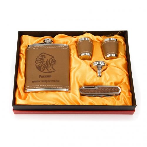 Подарочный набор с флягой для алкоголя A110 Hip Flask - фото 1 Darunok.ua Подарочный набор с флягой для алкоголя A110 Hip Flask