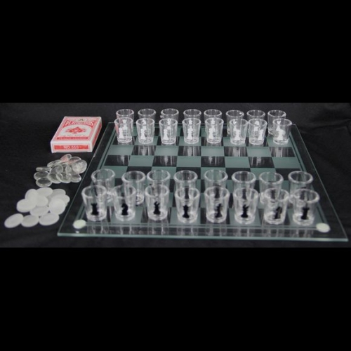 Алкогольна гра п'яні шахи карти шашки з чарками 