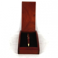 Набор подарочный из дерева футляр и ручка шариковая 31-02 Albero Ode Набор подарочный из дерева футляр и ручка шариковая 31-02 Albero Ode