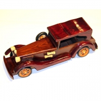 Модель автомобіля з дерева N4 Decos Модель автомобіля з дерева N4 Decos