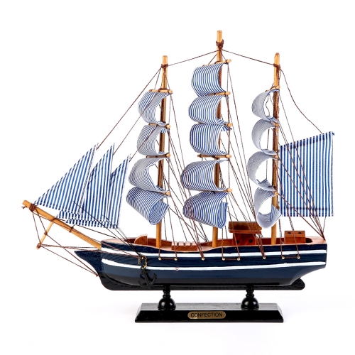 Модель корабля з дерева 34 см 3329G Two Captains