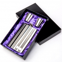 Фляга из металла со стопками TZ-06 Hip Flask Фляга из металла со стопками TZ-06 Hip Flask