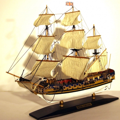 Модель корабля Royal Caroline 45 см С21-2 Two Captains - фото 1 Darunok.ua Модель корабля Royal Caroline 45 см С21-2 Two Captains