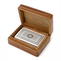 Подарункові гральні карти в футлярі з дерева WB109 Lucky Gamer