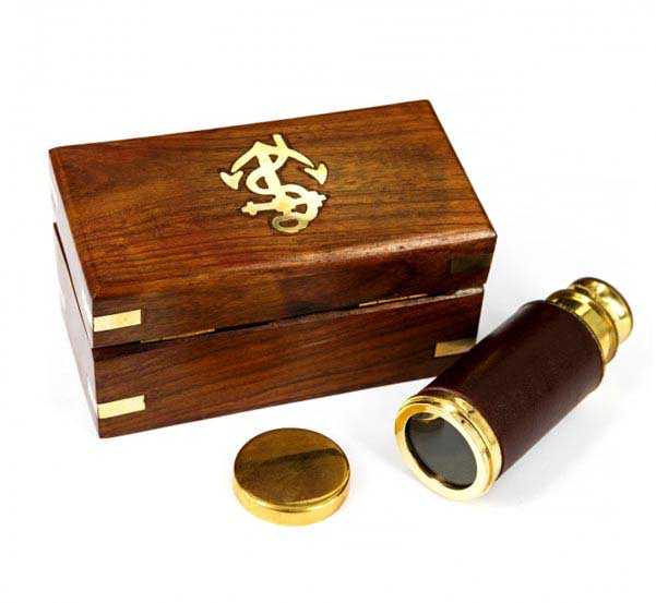 Подзорная труба в коробке из натуральной древесины - отличный сувенир - фото Дарунок